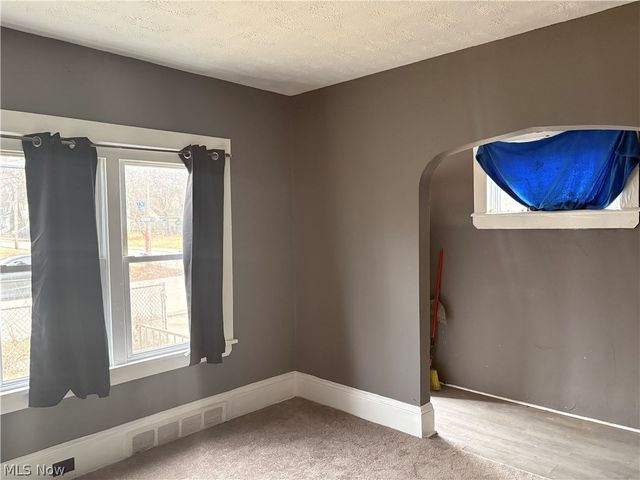 1214 E 74th Street, Cleveland, OH 44103