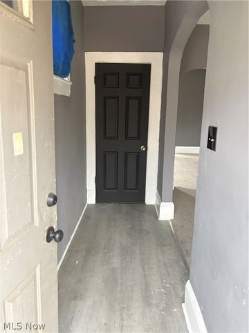 1214 E 74th Street, Cleveland, OH 44103