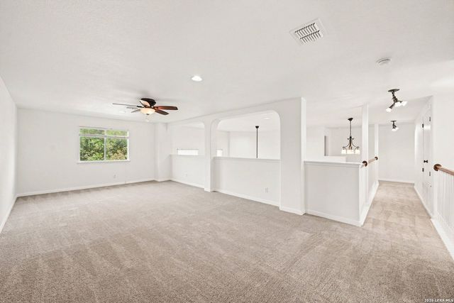 623 Midway Crst, San Antonio, TX 78258