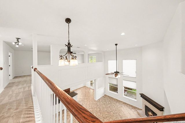 623 Midway Crst, San Antonio, TX 78258