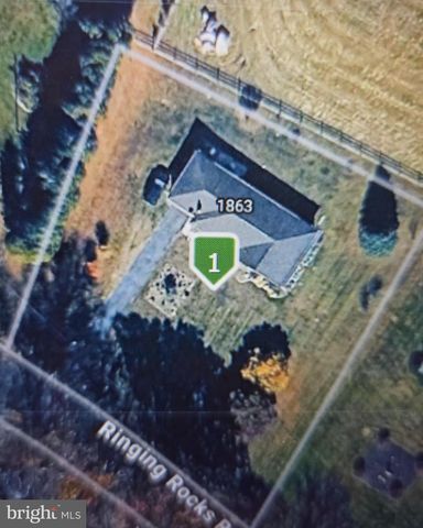1863 RINGING ROCKS RD, Upper Black Eddy, PA 18972