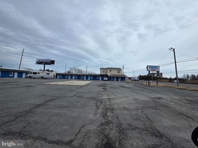 7070 BLACK HORSE PIKE, Pleasantville, NJ 08232