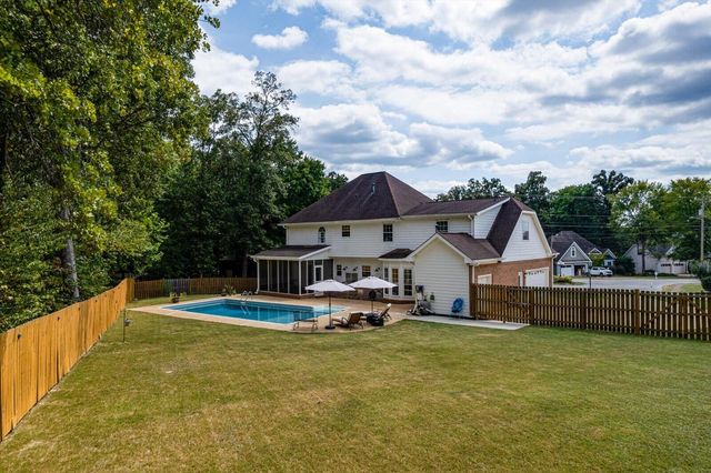 7715 Asherton Lane, Chattanooga, TN 37421