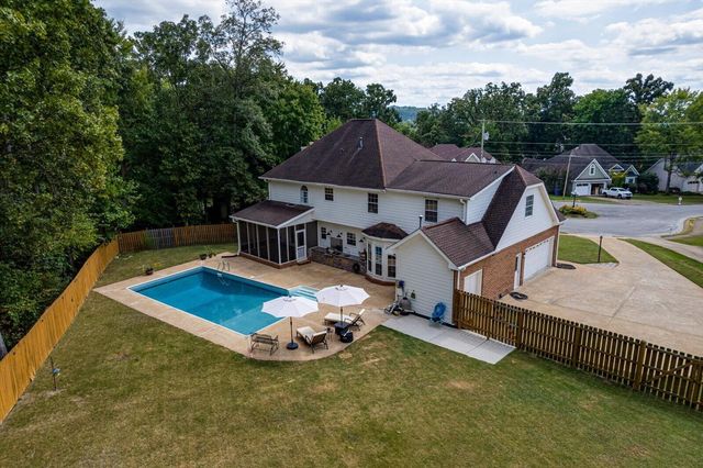 7715 Asherton Lane, Chattanooga, TN 37421