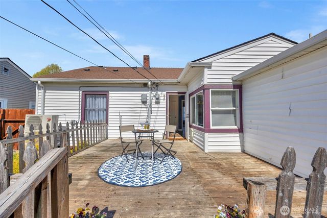 1814 2nd Street, Marysville, WA 98270