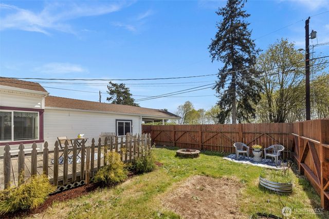 1814 2nd Street, Marysville, WA 98270