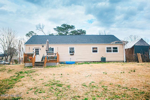 508 Thyme Court, Jacksonville, NC 28540