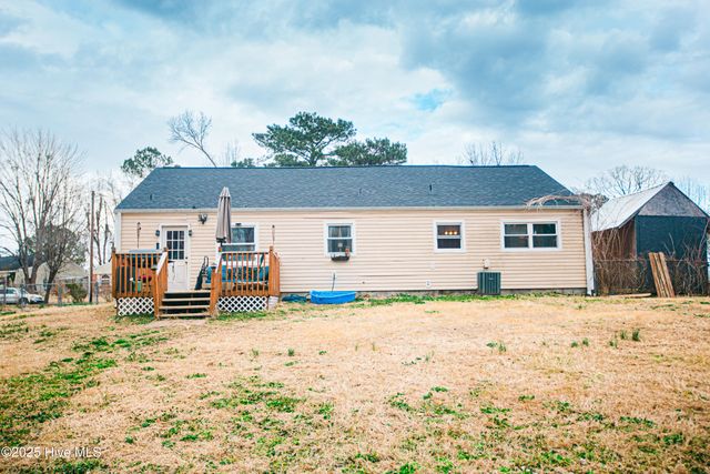 508 Thyme Court, Jacksonville, NC 28540