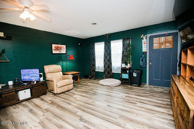 508 Thyme Court, Jacksonville, NC 28540