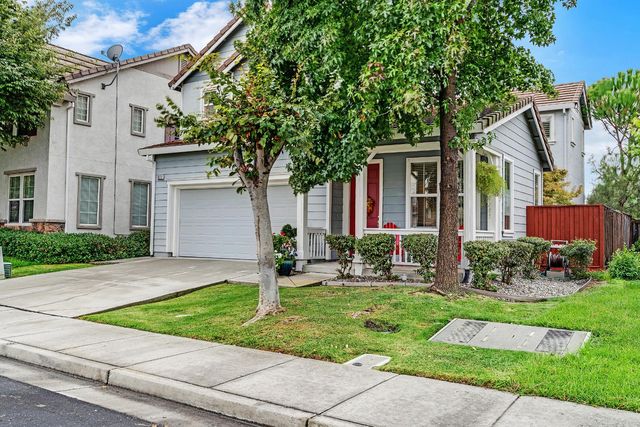 921 Kennedy Pl, Tracy, CA 95377