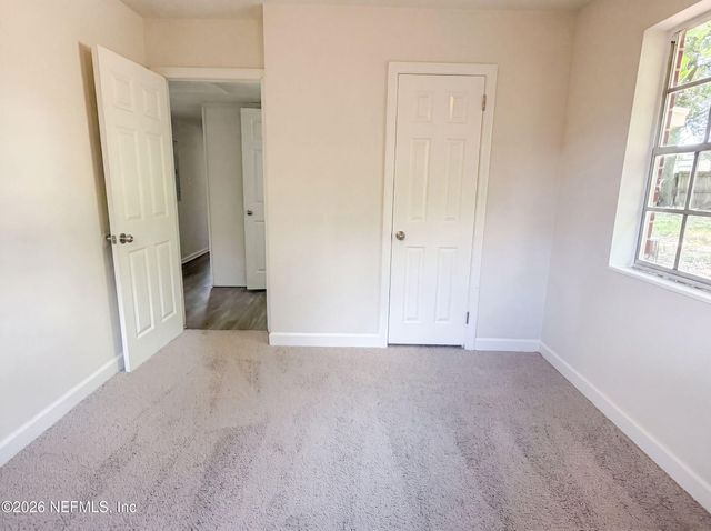 5928 LAKE RIDGE Avenue, Jacksonville, FL 32211