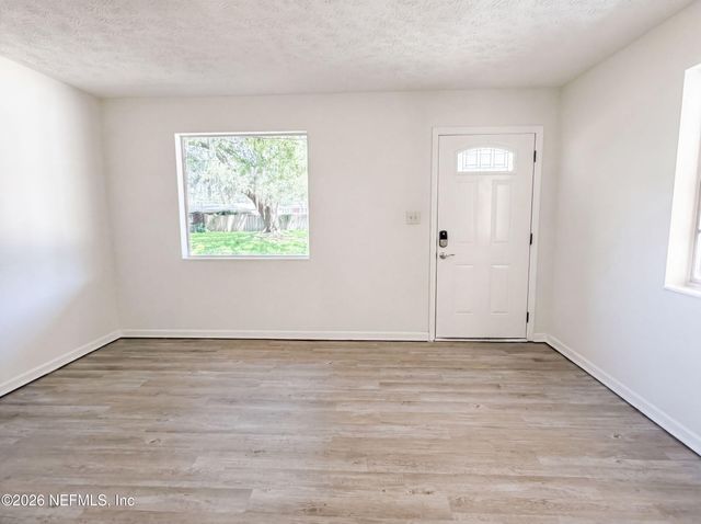 5928 LAKE RIDGE Avenue, Jacksonville, FL 32211