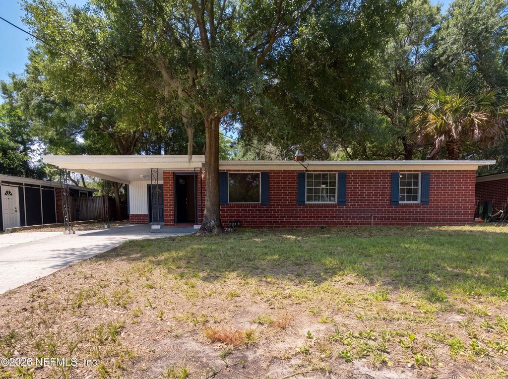5928 LAKE RIDGE Avenue, Jacksonville, FL 32211