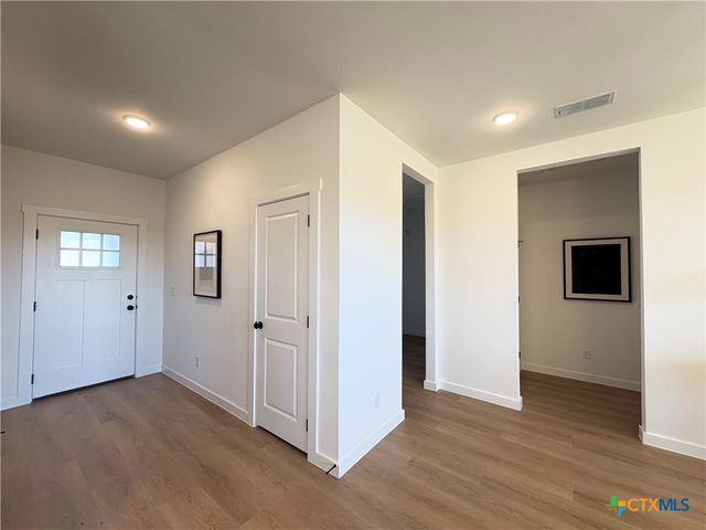 727 Liberty Park Drive, Belton, TX 76513