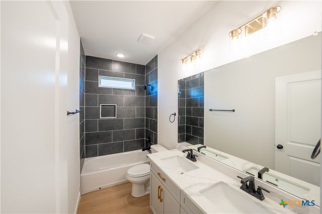 727 Liberty Park Drive, Belton, TX 76513