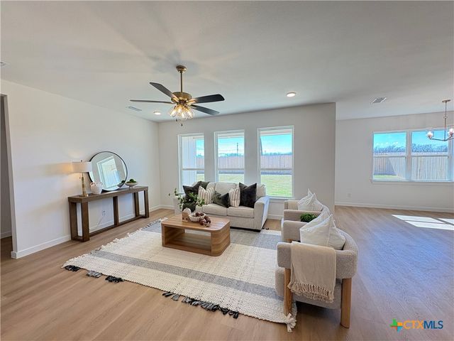 727 Liberty Park Drive, Belton, TX 76513