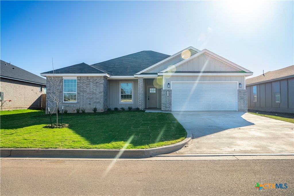 727 Liberty Park Drive, Belton, TX 76513