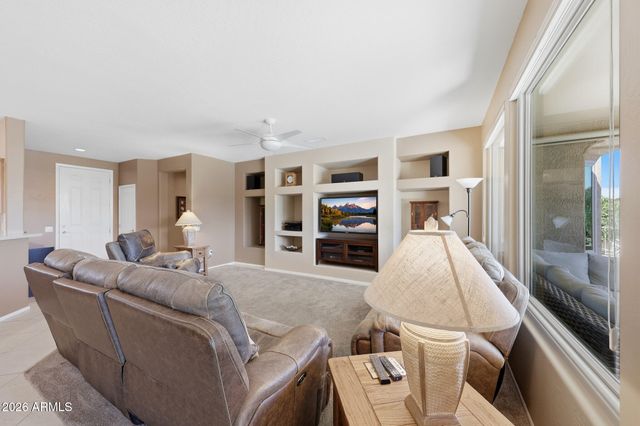 15437 W MOONLIGHT Way, Surprise, AZ 85374