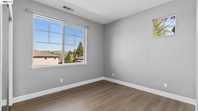 1200 Stonecrest Ln, Concord, CA 94518