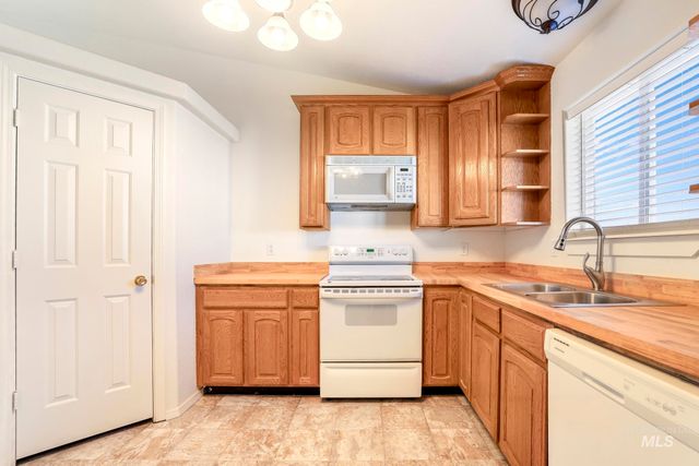 1218 Inca Dr, Twin Falls, ID 83301