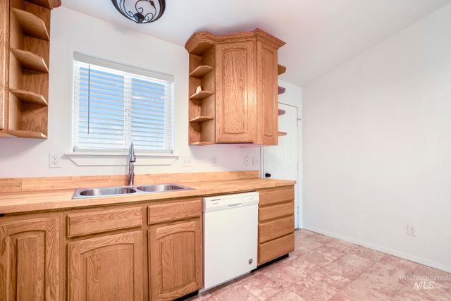 1218 Inca Dr, Twin Falls, ID 83301