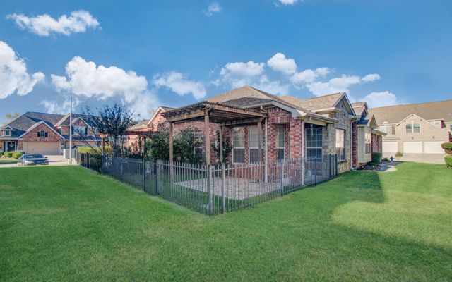 18731 Cypress Loch Drive, Spring, TX 77379