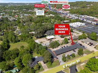 160 Poplar C, Fayetteville, AR 72703