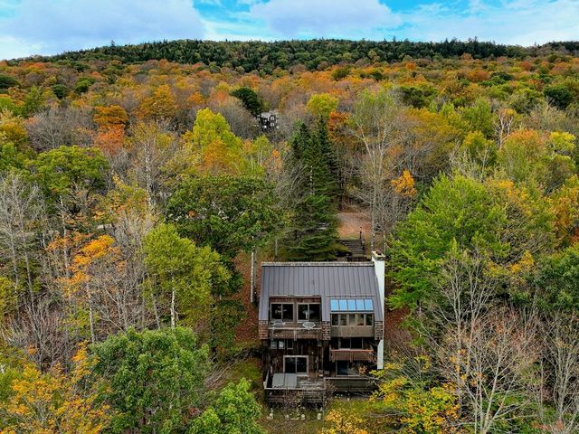 760 East Ash Road, Plymouth, VT 05056