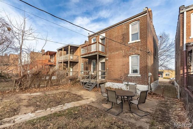 4992 Botanical Avenue 2F, St Louis, MO 63110