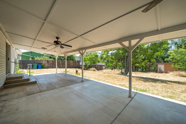 852 Lake Boulevard, Redding, CA 96003