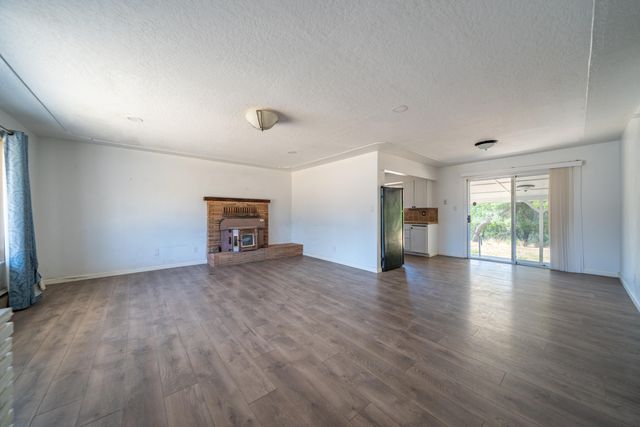 852 Lake Boulevard, Redding, CA 96003