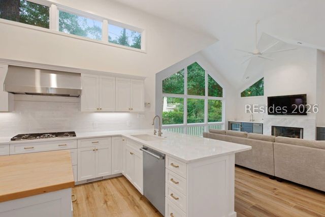5 Bald Eagle Rd, Hilton Head Island, SC 29928