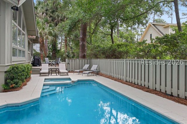5 Bald Eagle Rd, Hilton Head Island, SC 29928