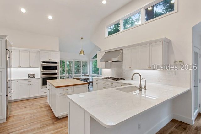 5 Bald Eagle Rd, Hilton Head Island, SC 29928