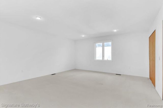 4156 Marlwood Drive, West Bloomfield, MI 48323