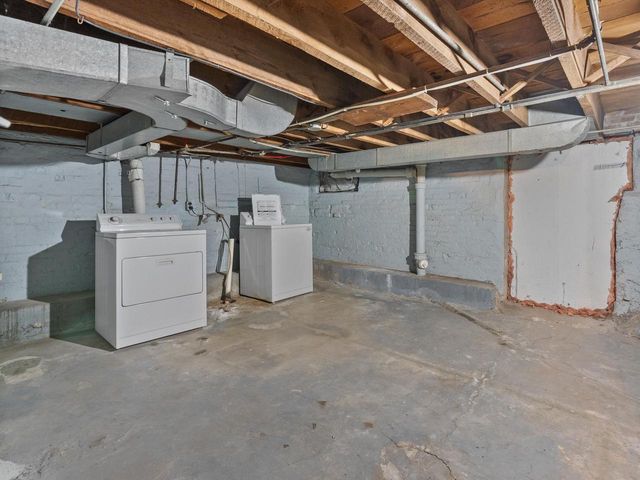 617 N 7th STREET, Manitowoc, WI 54220