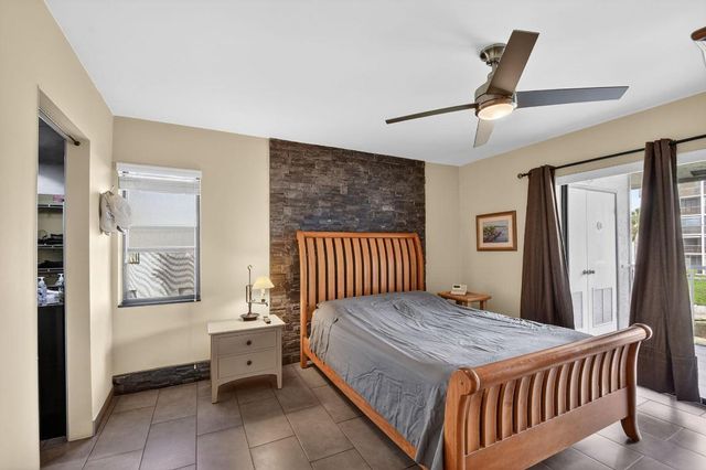 4900 Lucerne Lakes Boulevard 201, Lake Worth, FL 33467