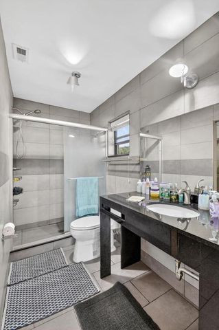 4900 Lucerne Lakes Boulevard 201, Lake Worth, FL 33467