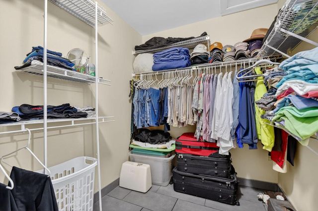 4900 Lucerne Lakes Boulevard 201, Lake Worth, FL 33467