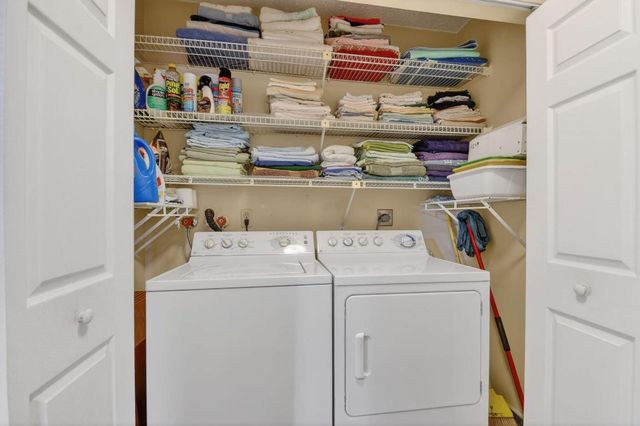 4900 Lucerne Lakes Boulevard 201, Lake Worth, FL 33467