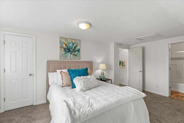 572 Pedersen Rd, Oakdale, CA 95361