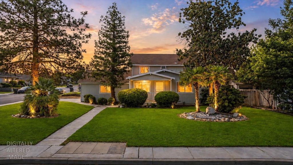 572 Pedersen Rd, Oakdale, CA 95361