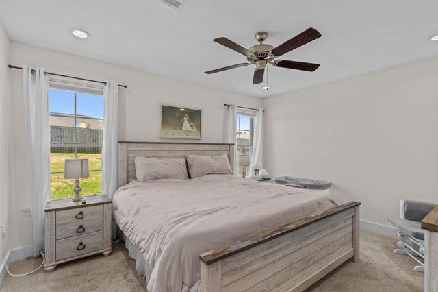 5 W Locust, Sumrall, MS 39482