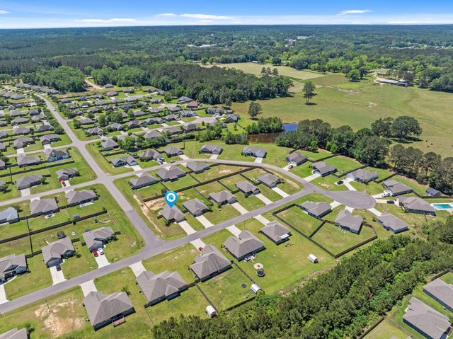 5 W Locust, Sumrall, MS 39482