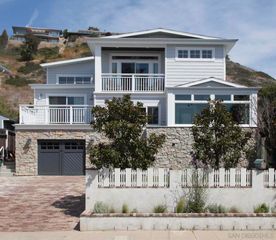 6429 Dowling Drive, La Jolla, CA 92037