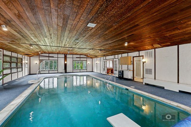 15555 Wolf Road, Orland Park, IL 60467