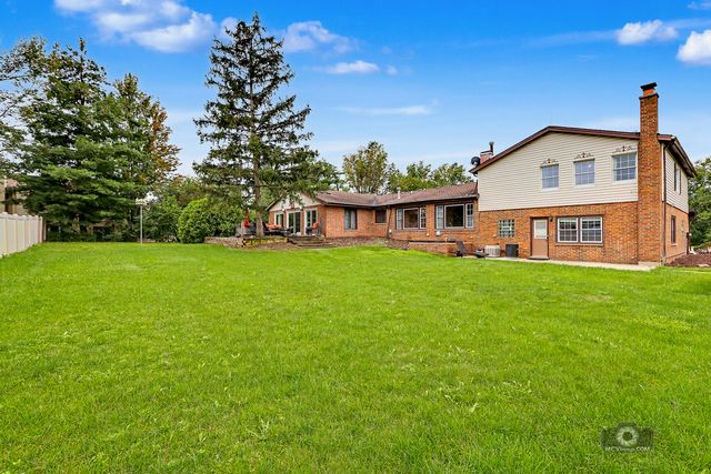 15555 Wolf Road, Orland Park, IL 60467
