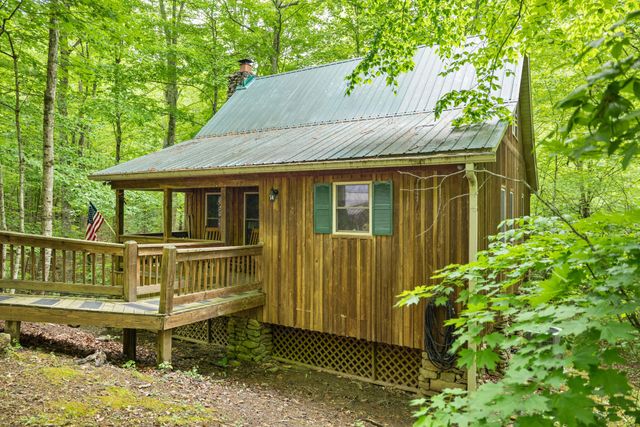 395 Stoneybrook Road, Burnside, KY 42519