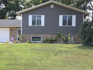 2660 N Rembrandt Lane, La Porte, IN 46350