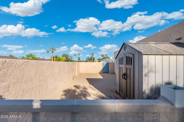 2011 E LOMA VISTA Drive, Tempe, AZ 85282